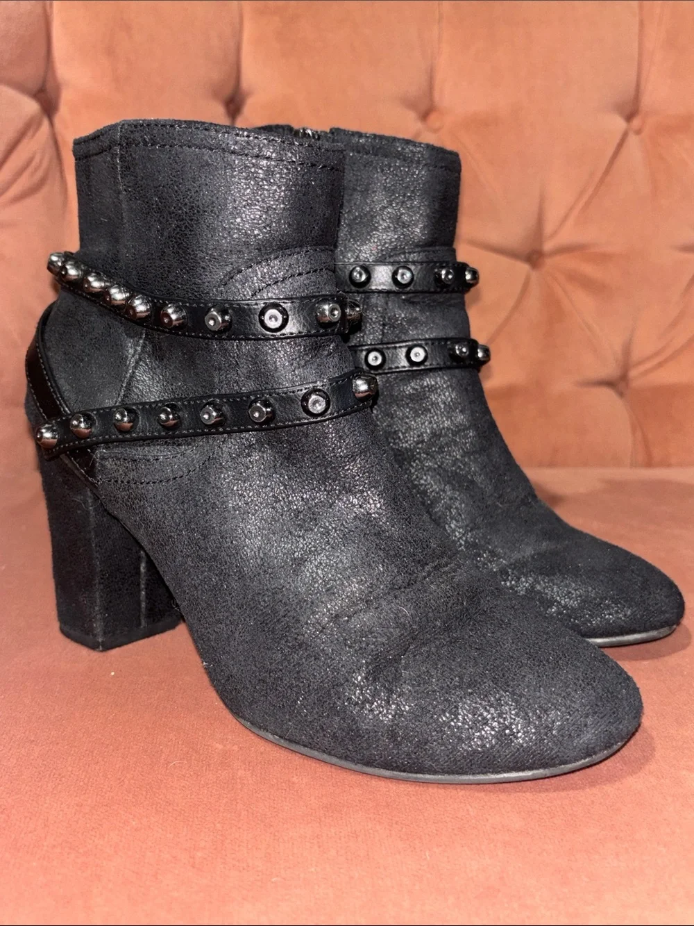 Simply Vera black metallic studded suede heeled bootie strappy block heel 7
